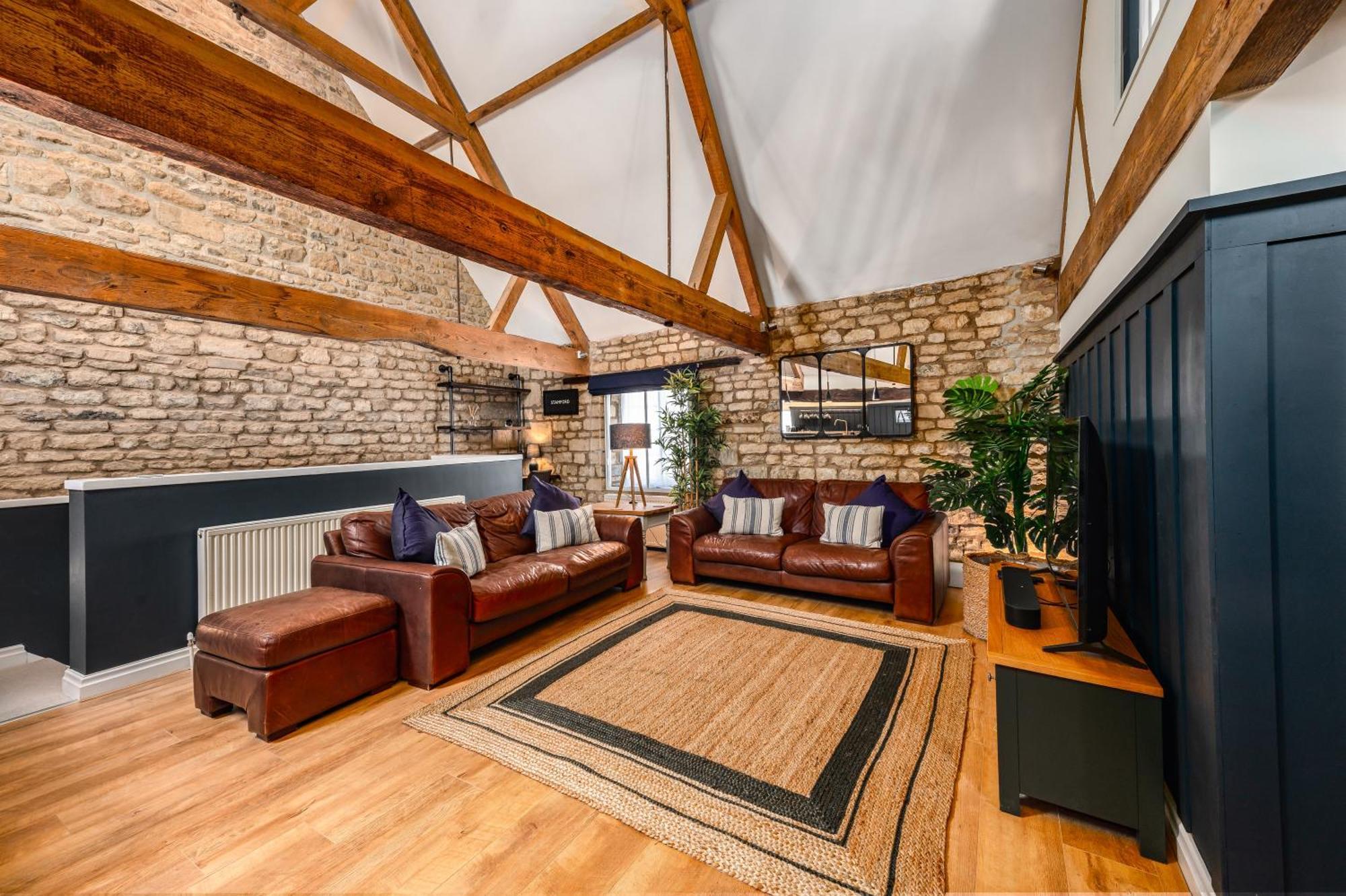Stylish Central 6 Bedroom Converted Granary Stamford Esterno foto