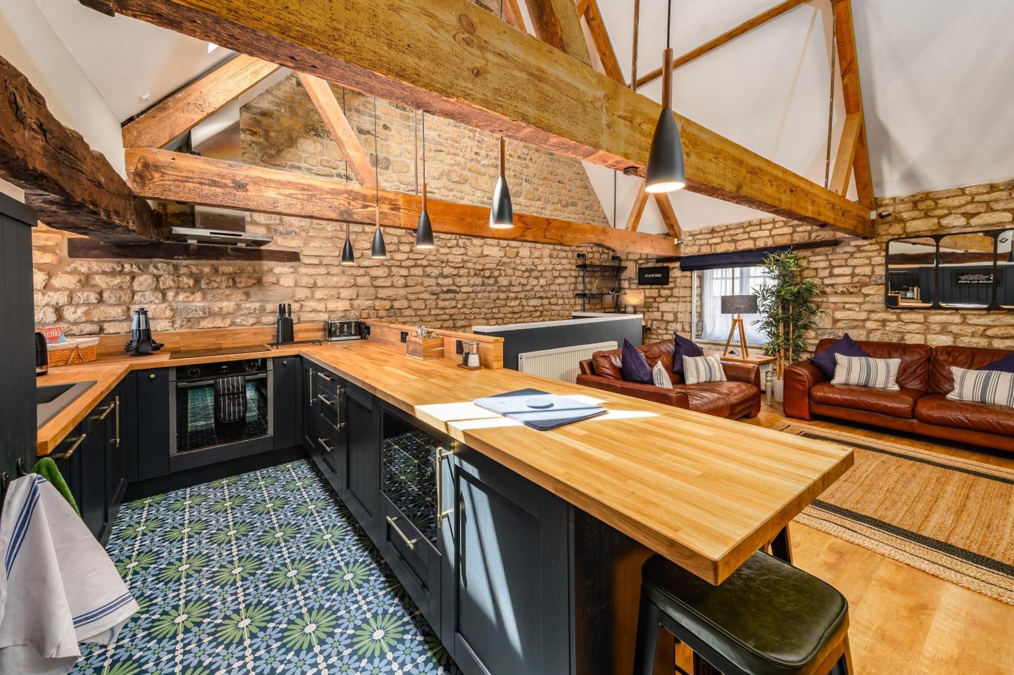 Stylish Central 6 Bedroom Converted Granary Stamford Esterno foto